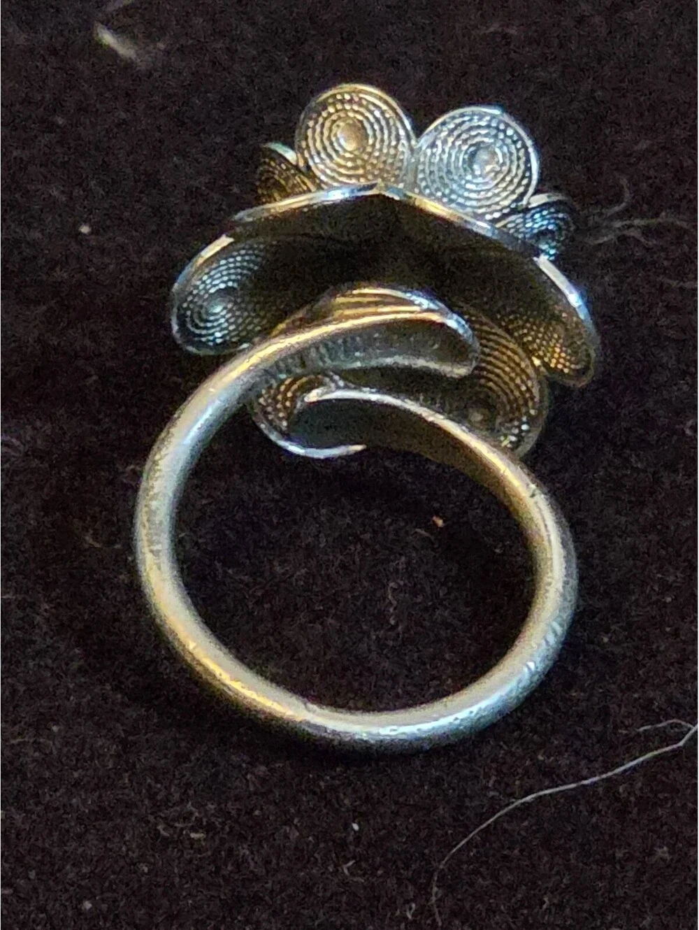 Vintage 1970s Sarah Coventry Silver Flower Filigree Ring with Turquoise Cabochon